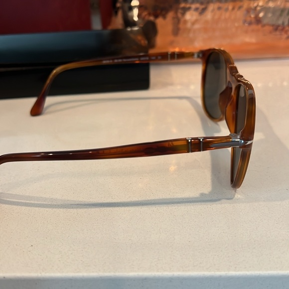 NWT Persol sunglasses - Picture 3 of 7